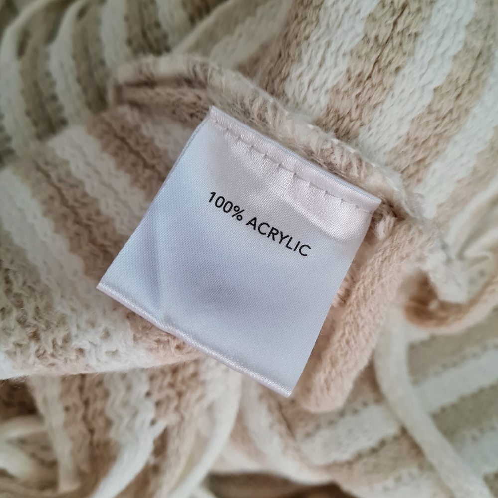 Women's one size 'MILLERS' Gorgeous white and cream turtleneck poncho- AS NEW - Picture 6 of 6